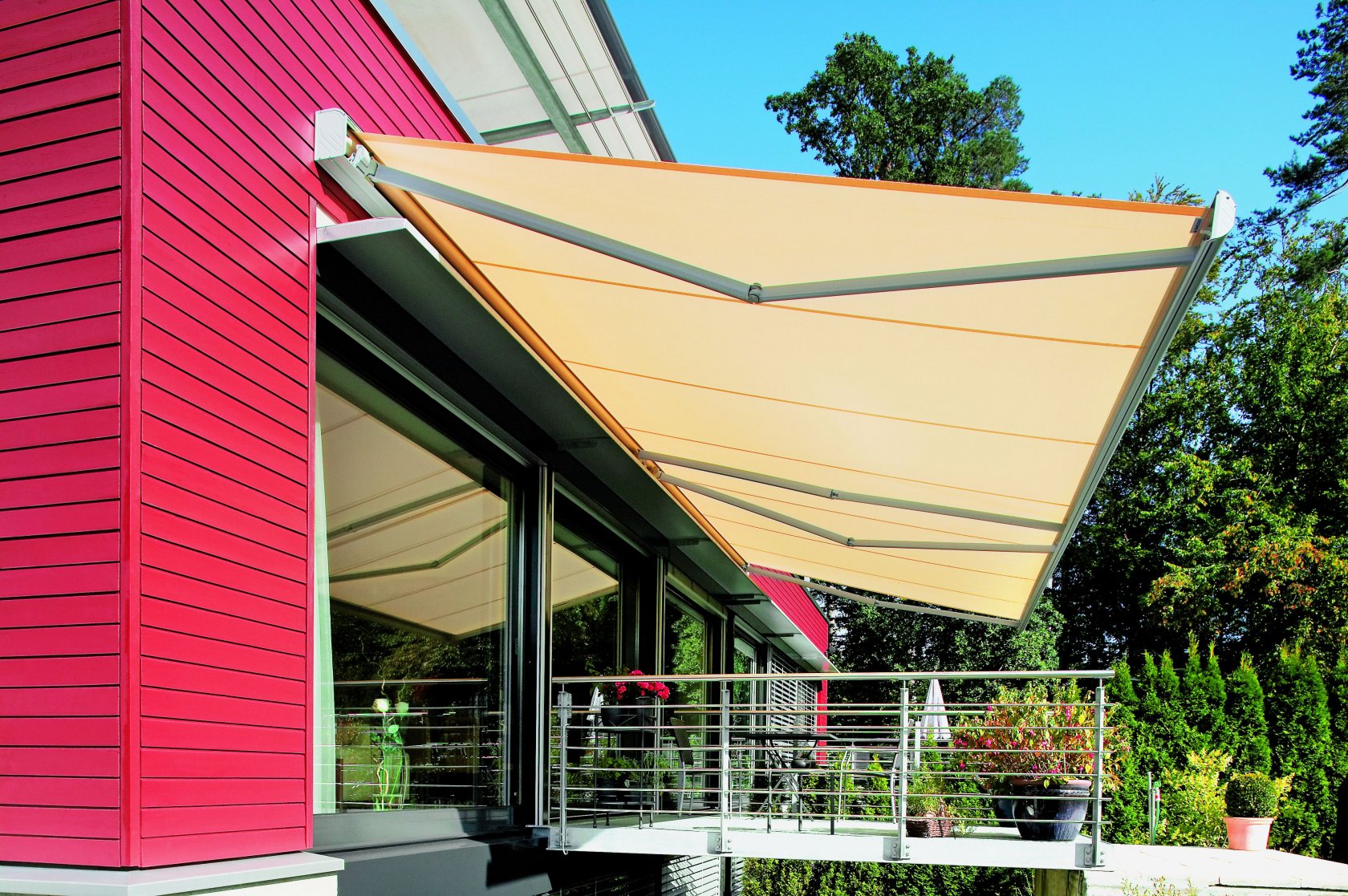 Как установить солнцезащитные ролеты на крыше: подробное руководство
