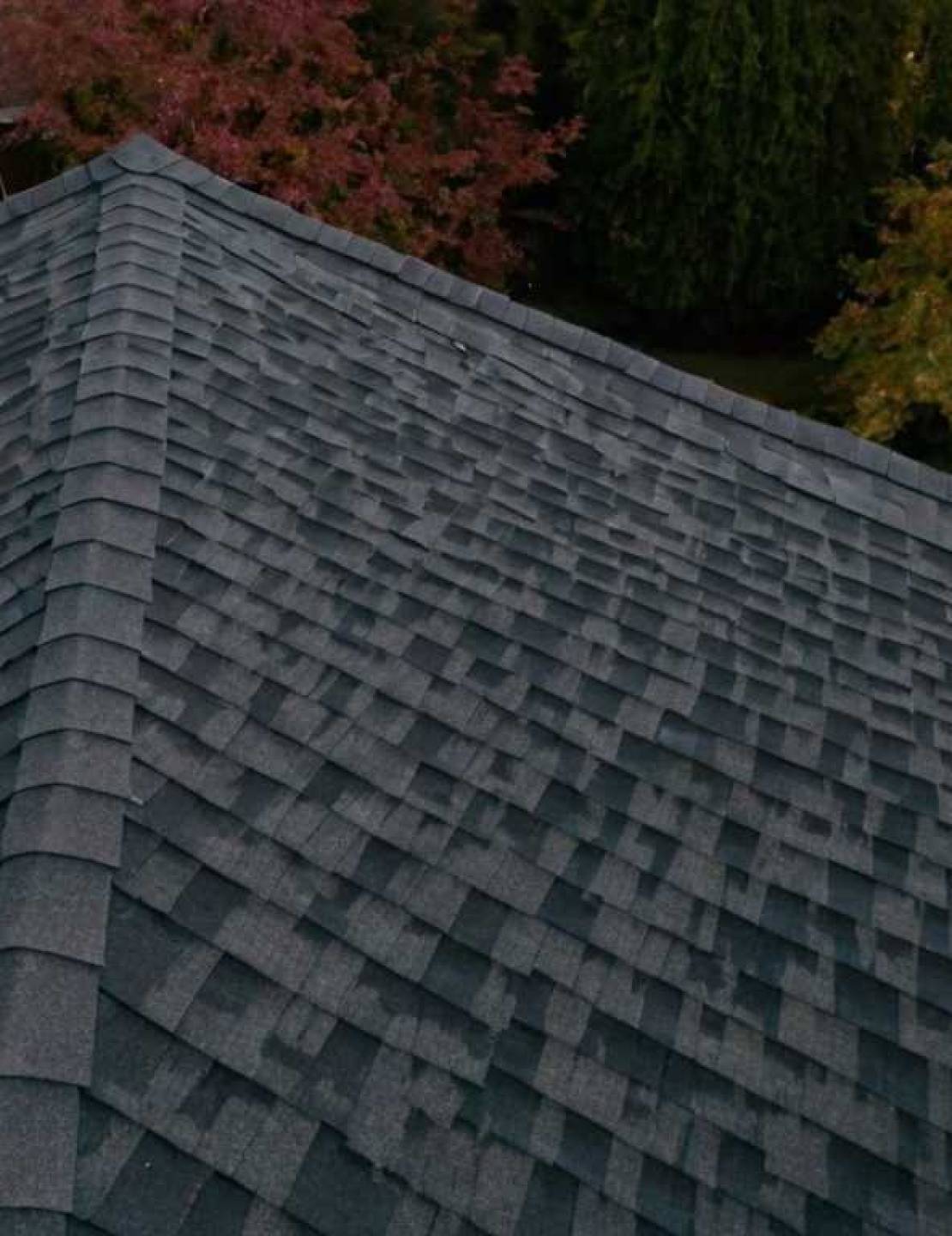 Выбор и монтаж флюгера на крышу