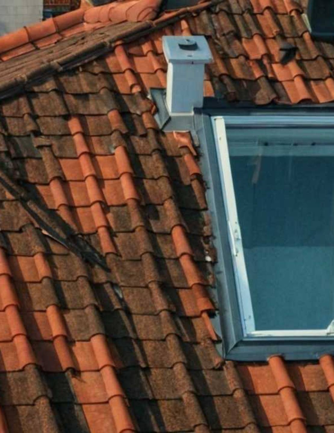 Гидроизоляция кровли бесшовным напылением жидкой резины (битумно-латексной)