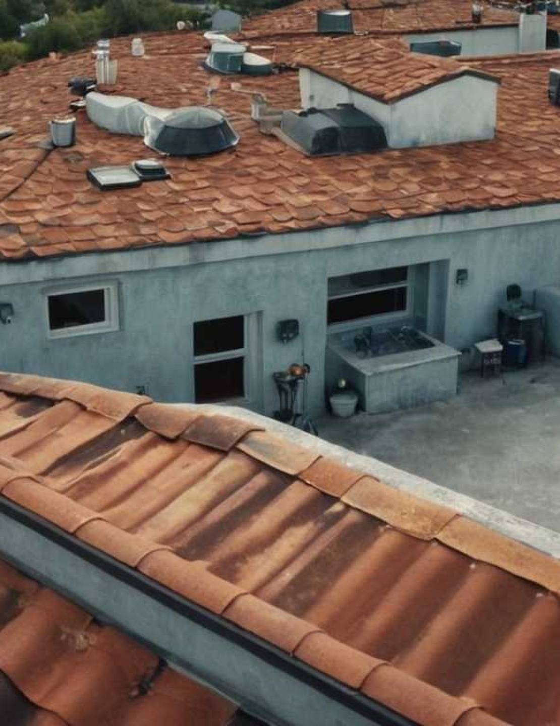 Профилактические работы с водосточной системой